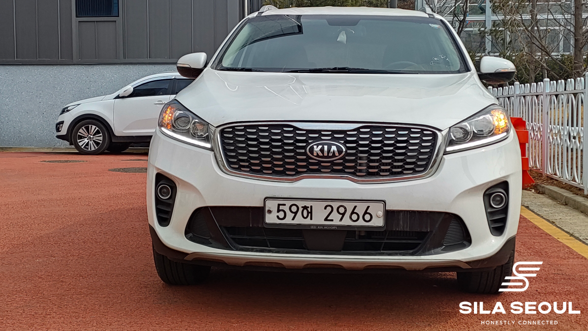 2019 Kia The New Sorento Diesel 2.0 4WD Prestige 7 Passengers - SILASEOUL