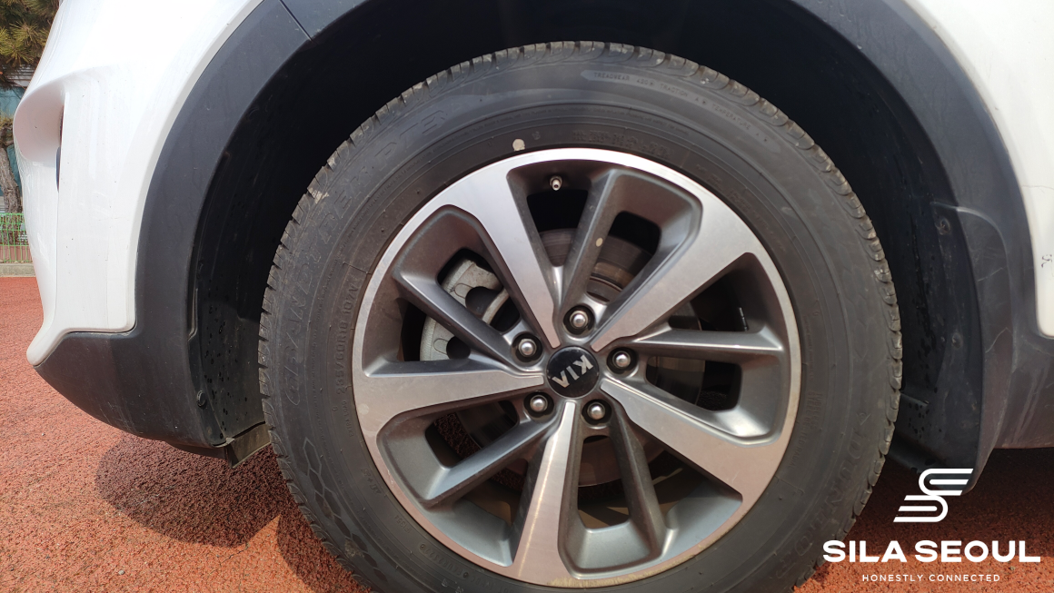 2019 Kia The New Sorento Diesel 2.0 4WD Prestige 7 Passengers - SILASEOUL