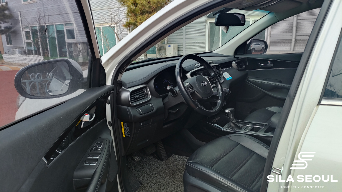 2019 Kia The New Sorento Diesel 2.0 4WD Prestige 7 Passengers - SILASEOUL