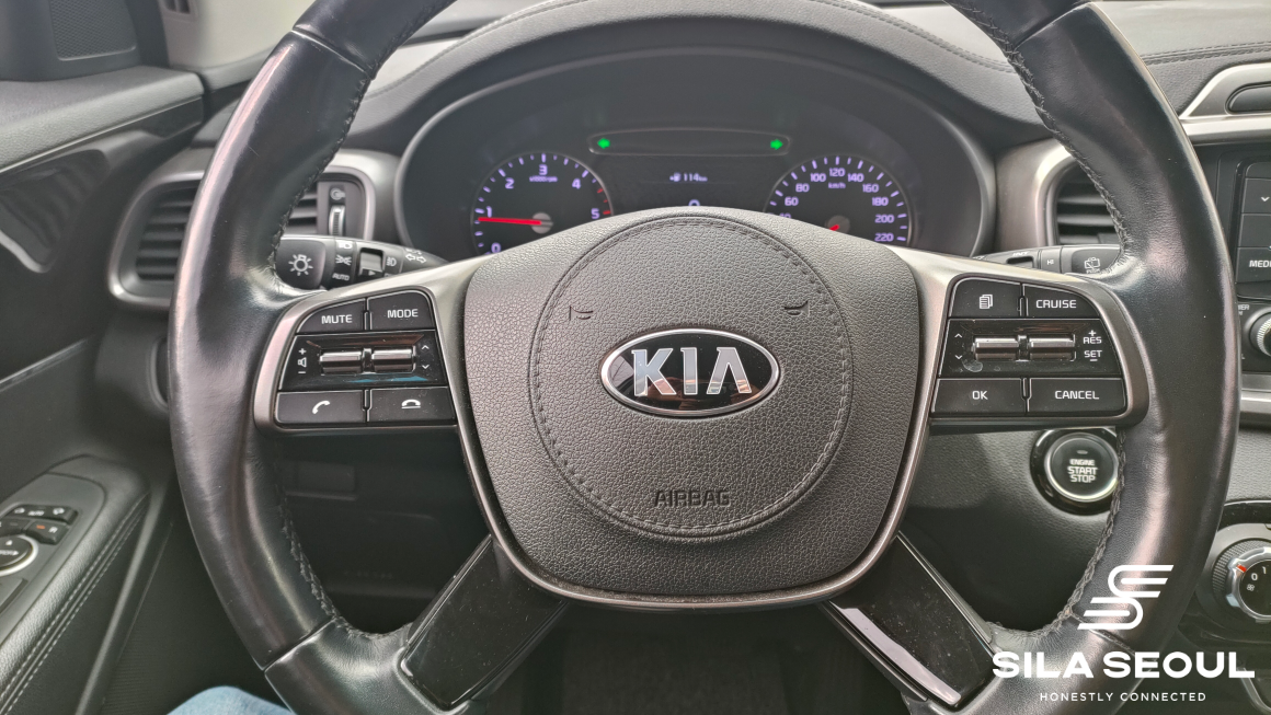 2019 Kia The New Sorento Diesel 2.0 4WD Prestige 7 Passengers - SILASEOUL
