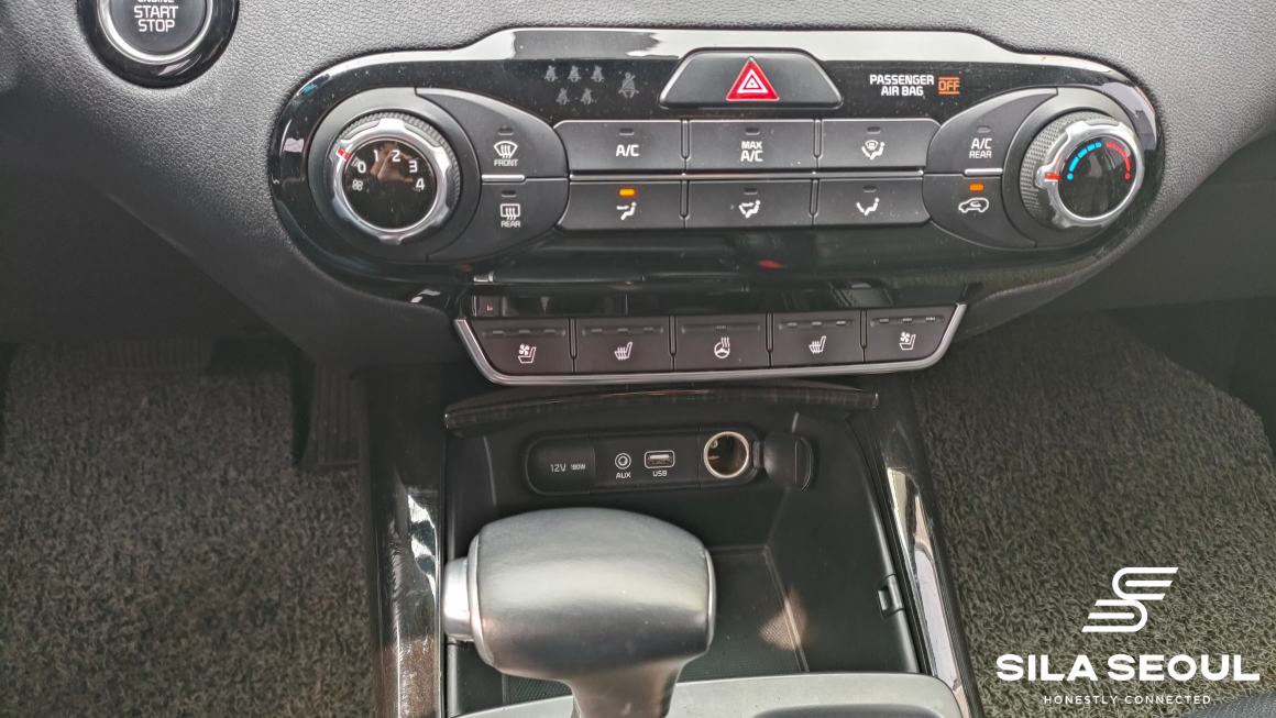 2019 Kia The New Sorento Diesel 2.0 4WD Prestige 7 Passengers - SILASEOUL