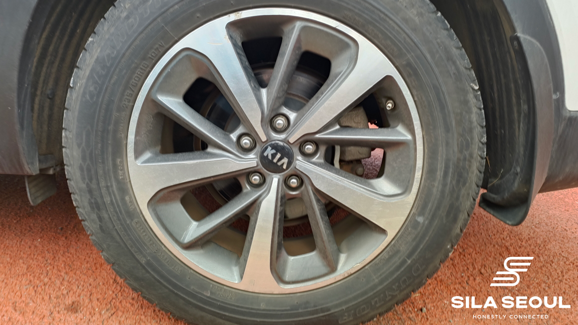 2019 Kia The New Sorento Diesel 2.0 4WD Prestige 7 Passengers - SILASEOUL