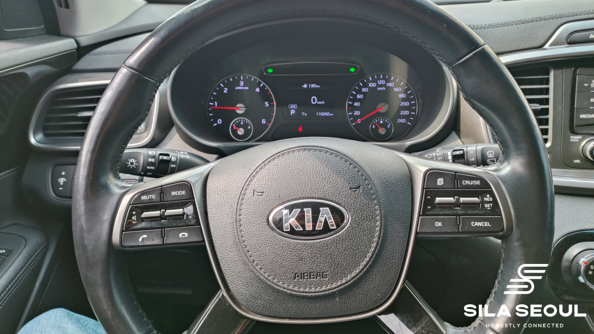 2019 Kia The New Sorento Diesel 2.0 4WD Prestige 7 Passengers - SILASEOUL