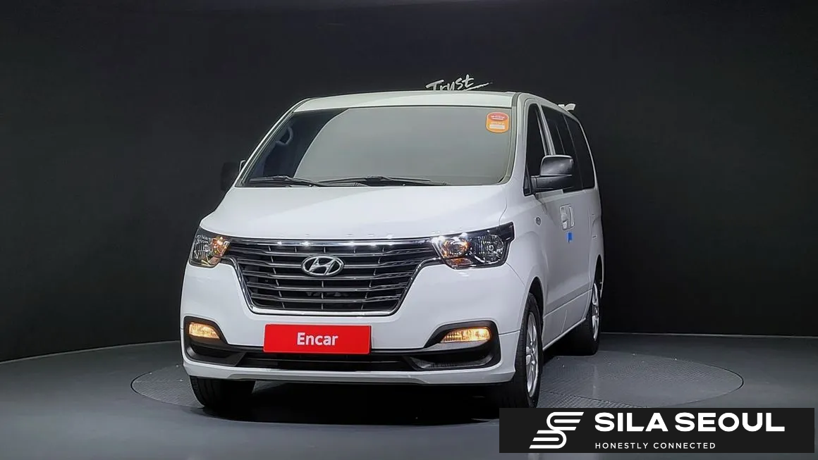 2019 Hyundai The New Grand Starex Wagon 12-seater Smart - SILASEOUL