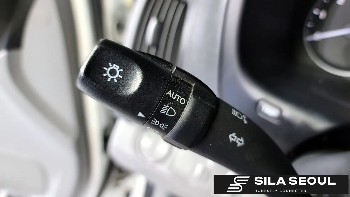 2019 Hyundai The New Grand Starex Wagon 12-seater Smart - SILASEOUL