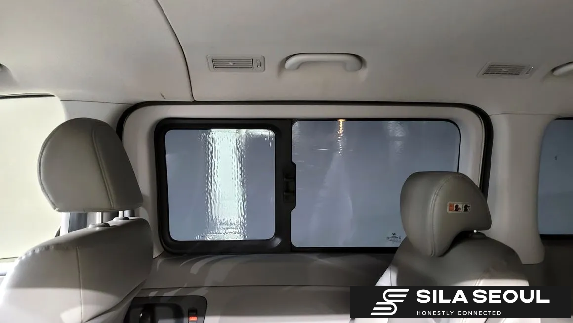 2019 Hyundai The New Grand Starex Wagon 12-seater Smart - SILASEOUL