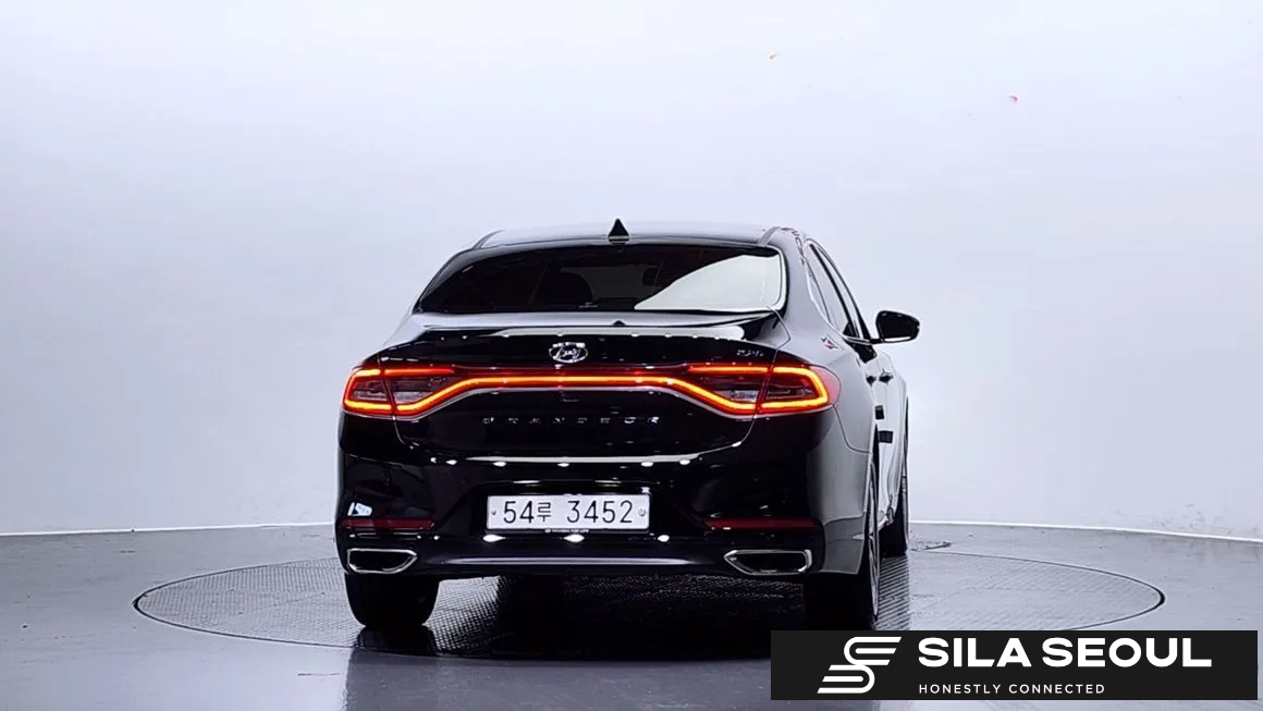 2019 Hyundai Grandeur IG 2.2 Diesel Premium - SILASEOUL