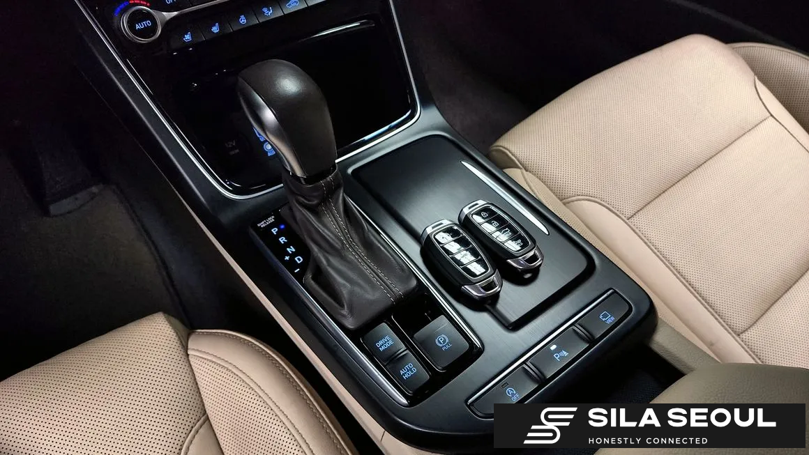 2019 Hyundai Grandeur IG 2.2 Diesel Premium - SILASEOUL