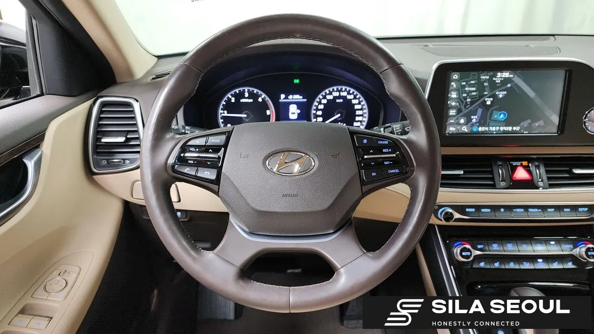 2019 Hyundai Grandeur IG 2.2 Diesel Premium - SILASEOUL