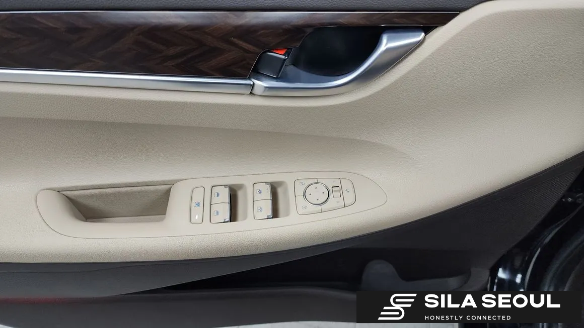 2019 Hyundai Grandeur IG 2.2 Diesel Premium - SILASEOUL