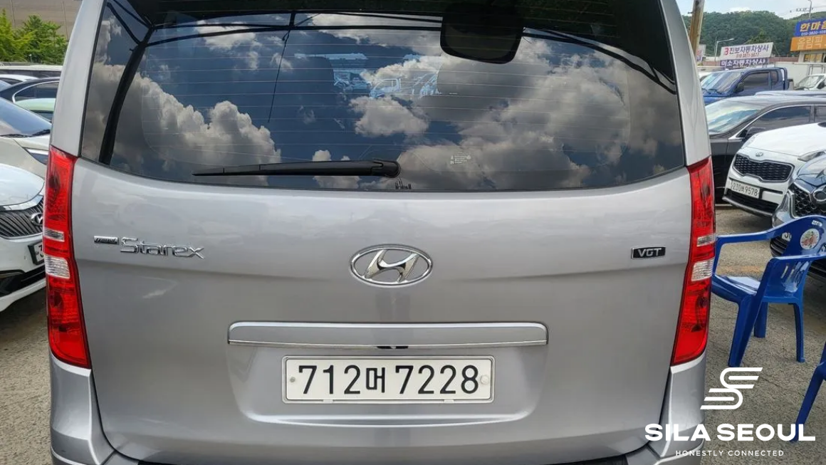 2019 Hyundai The New Grand Starex Wagon 11-seater Smart - SILASEOUL