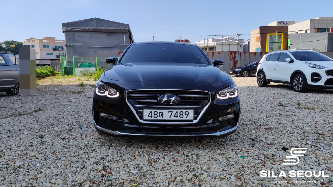2019 Hyundai Grandeur IG 2.2 Diesel Premium - SILASEOUL