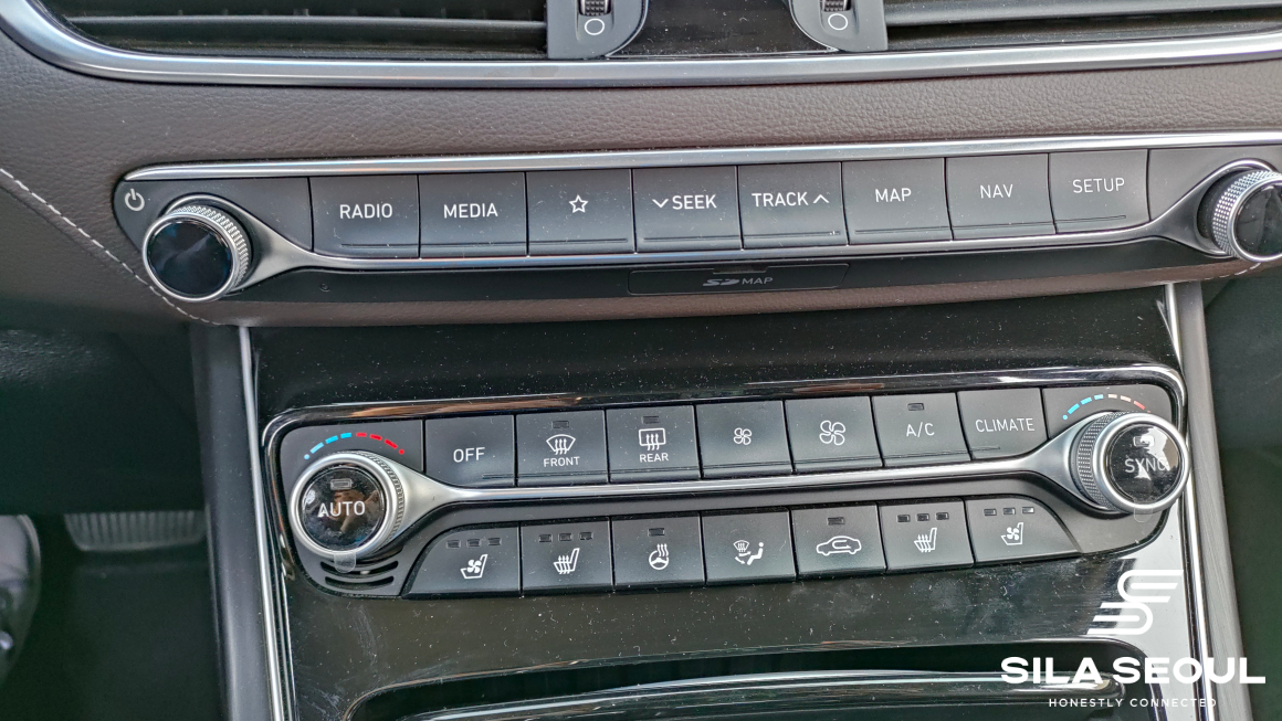 2019 Hyundai Grandeur IG 2.2 Diesel Premium - SILASEOUL