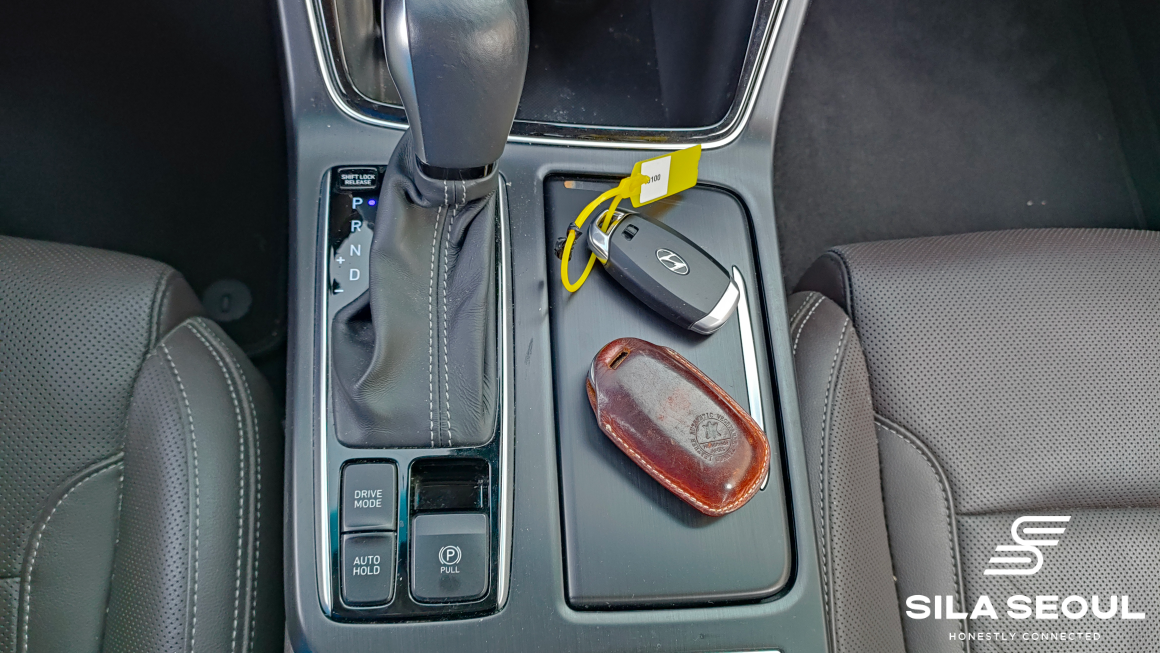 2019 Hyundai Grandeur IG 2.2 Diesel Premium - SILASEOUL