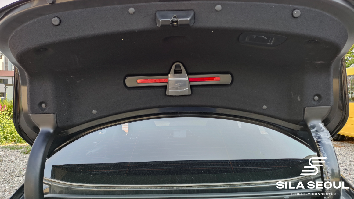 2019 Hyundai Grandeur IG 2.2 Diesel Premium - SILASEOUL