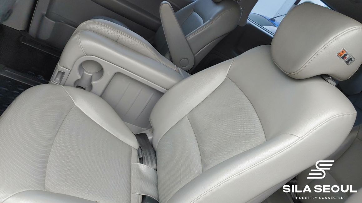 2019 Hyundai The New Grand Starex Wagon 11-seater Smart - SILASEOUL