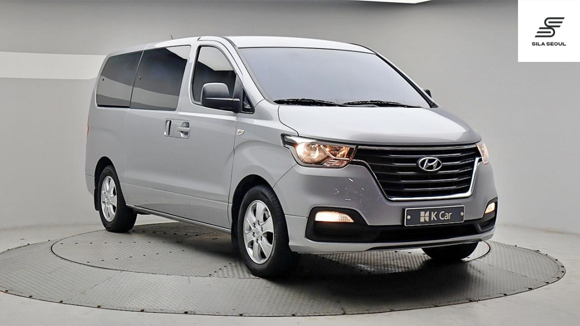 2019 Hyundai The New Grand Starex Wagon 12-seater Smart - SILASEOUL
