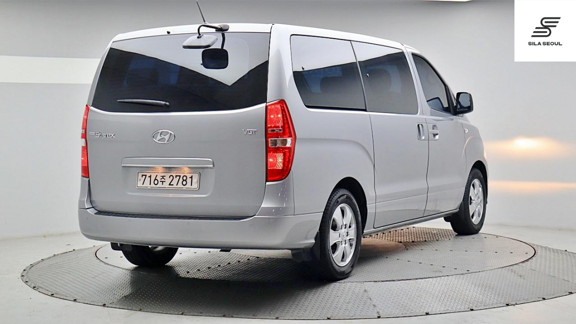 2019 Hyundai The New Grand Starex Wagon 12-seater Smart - SILASEOUL