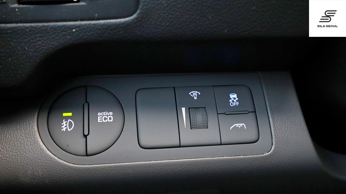 2019 Hyundai The New Grand Starex Wagon 12-seater Smart - SILASEOUL
