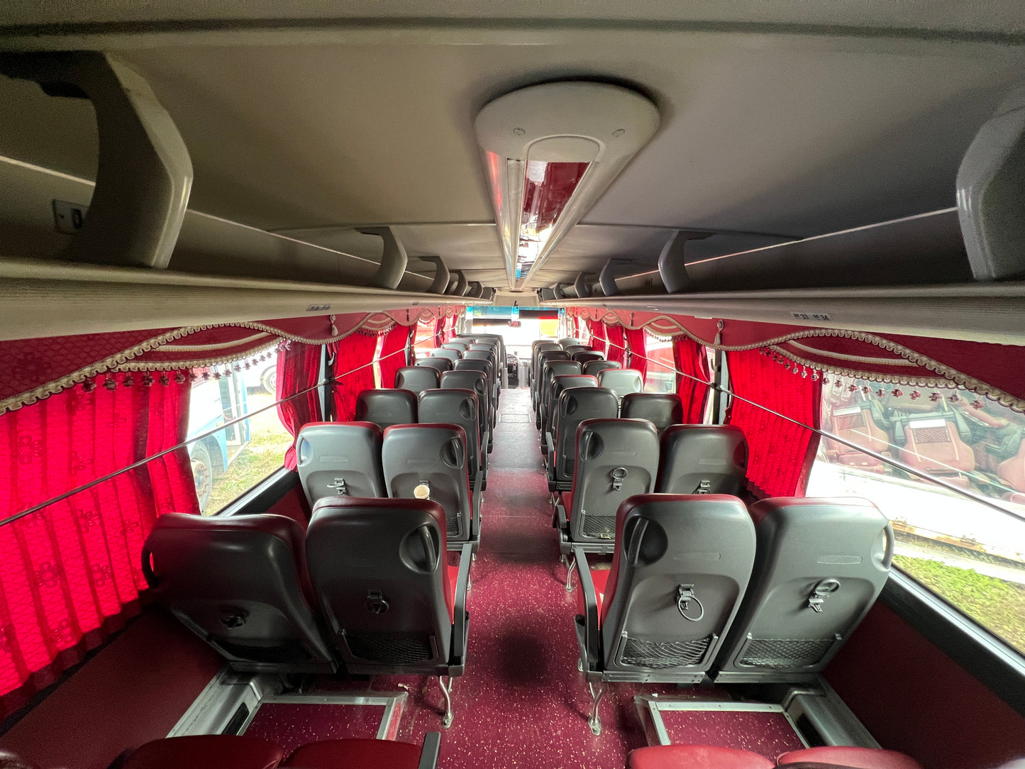 2013 Hyundai Universe