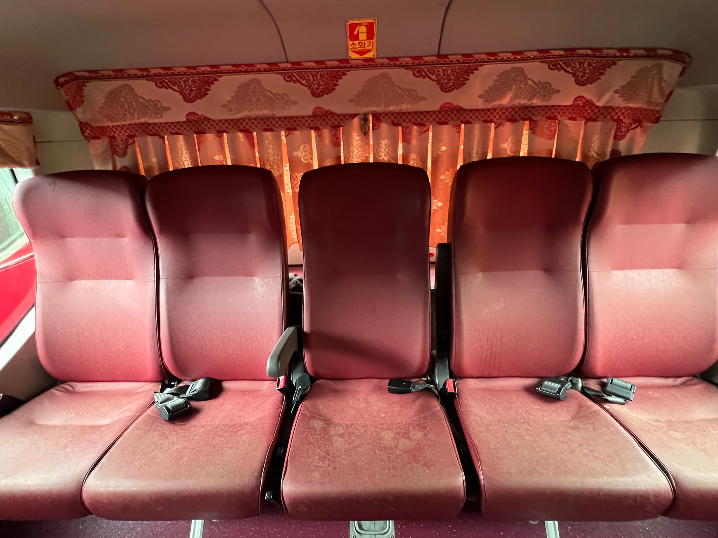 2014 Hyundai Universe