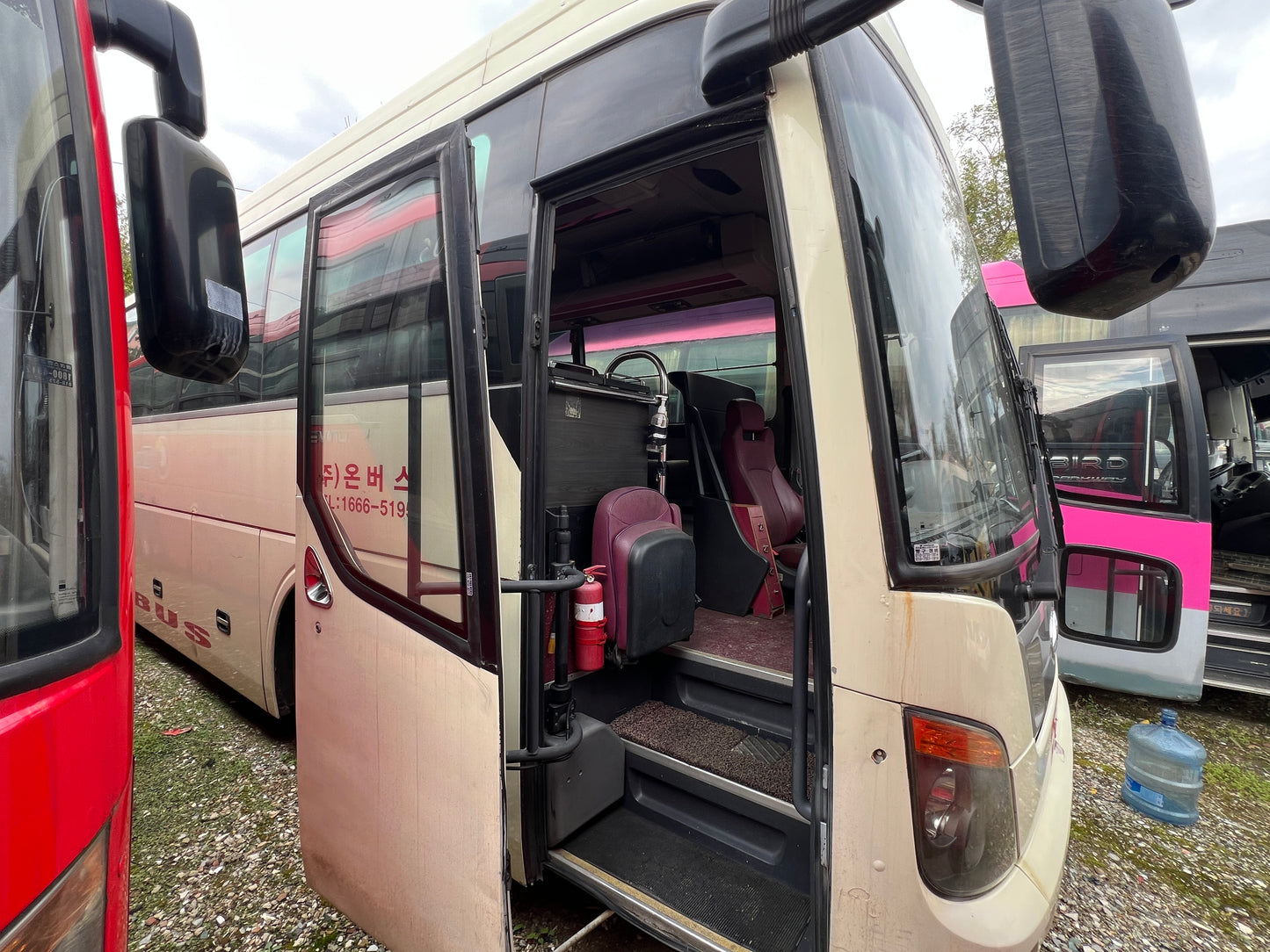 2011 Hyundai Universe