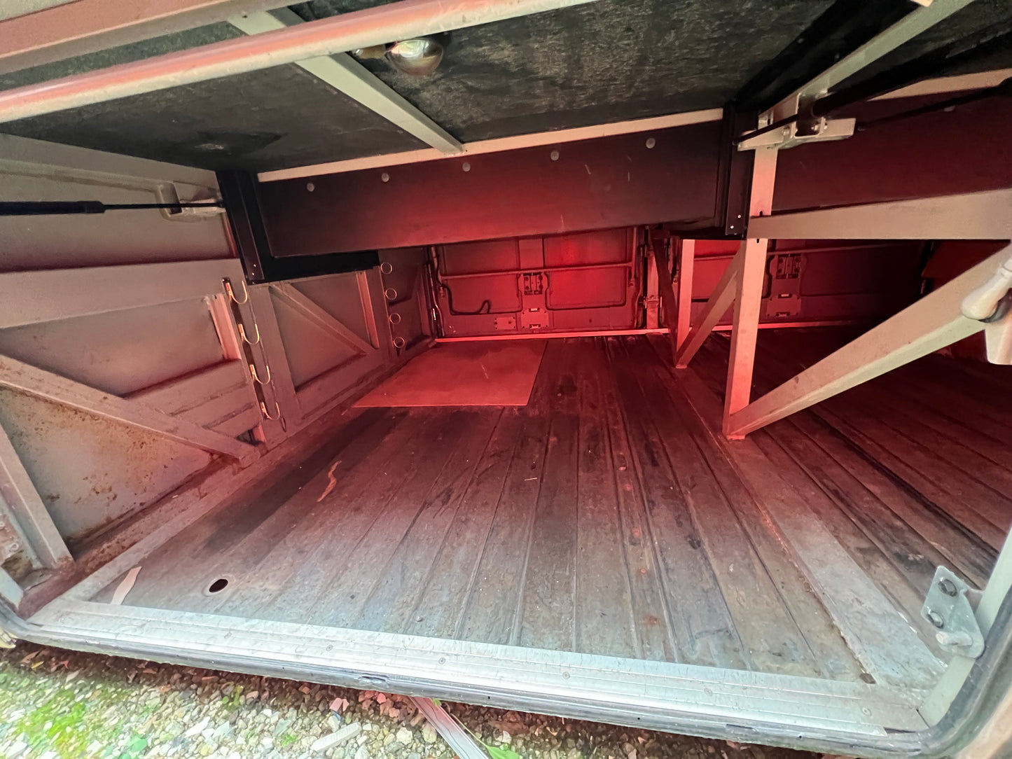 2011 Hyundai Universe