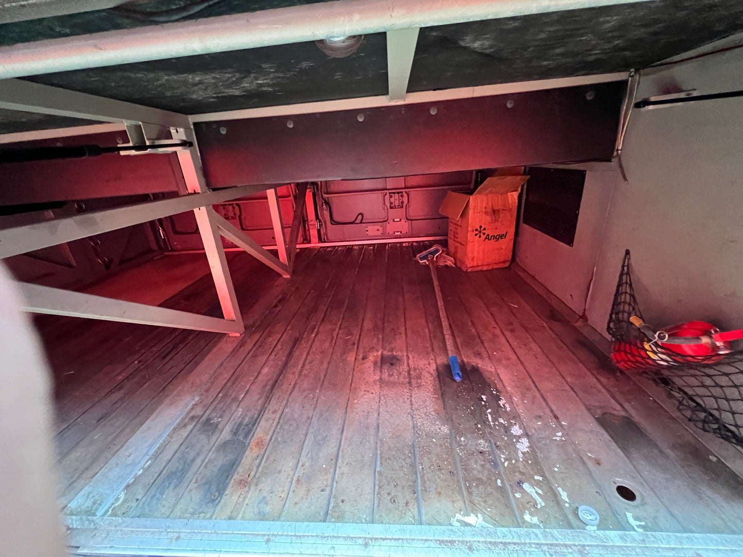 2011 Hyundai Universe