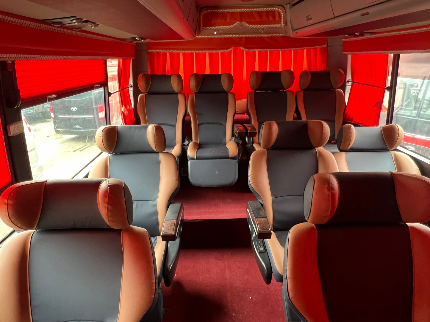 2014 Hyundai Universe Noble