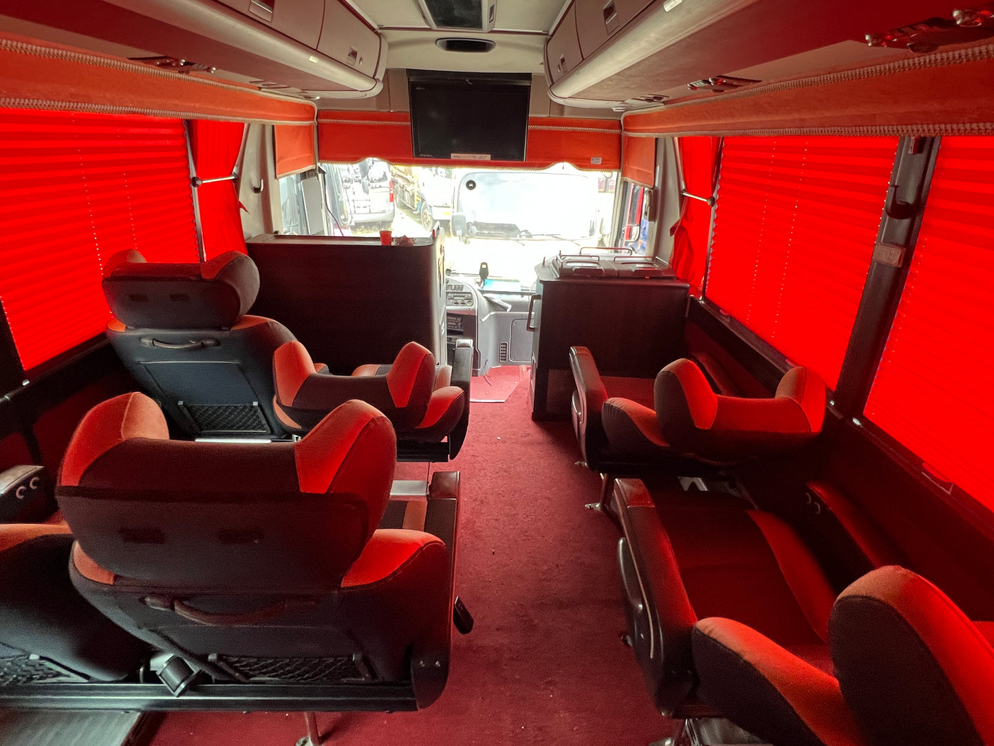 2014 Hyundai Universe Noble