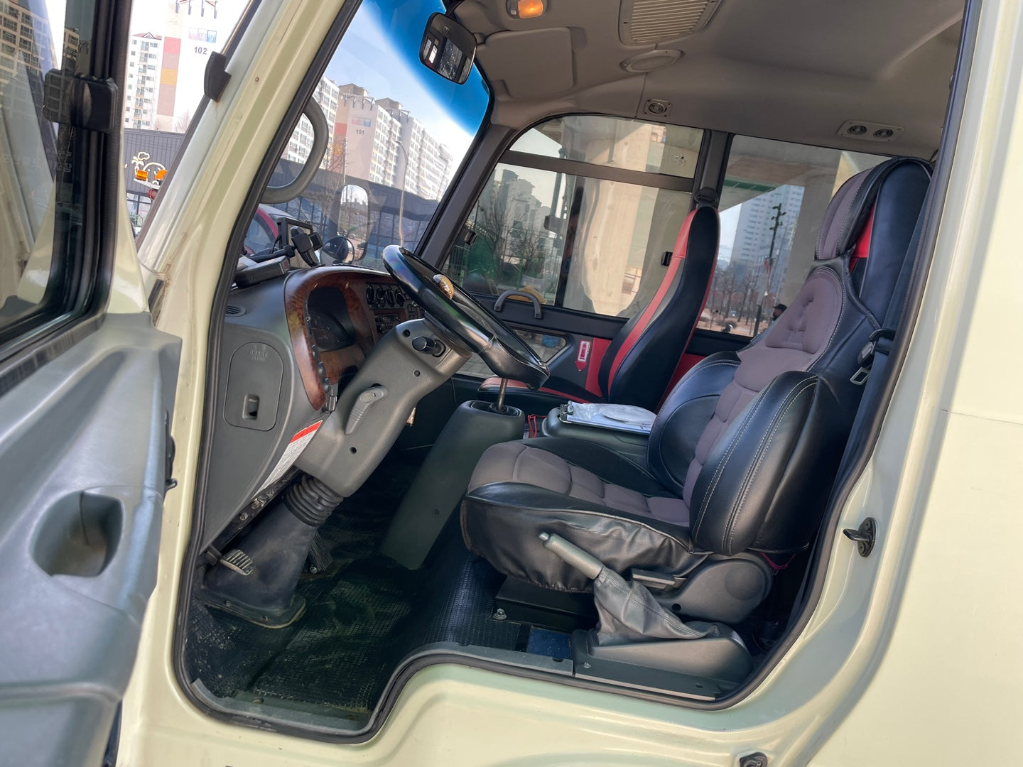 2007 Hyundai E-County LongBody - SILASEOUL