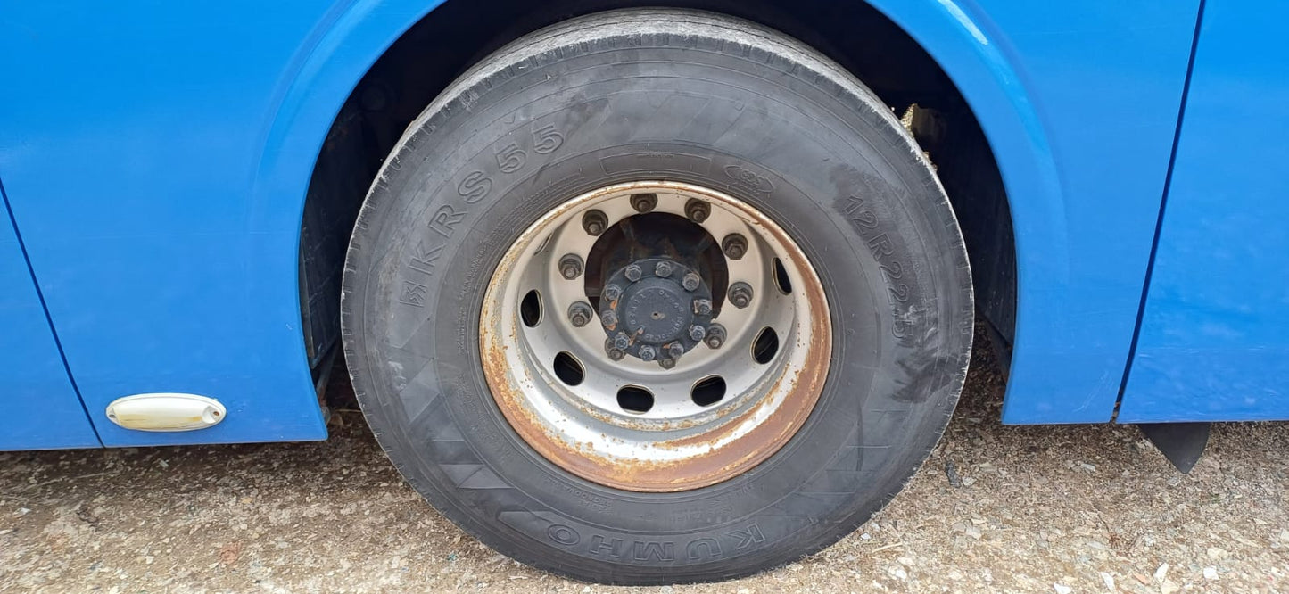 2014 Hyundai Universe