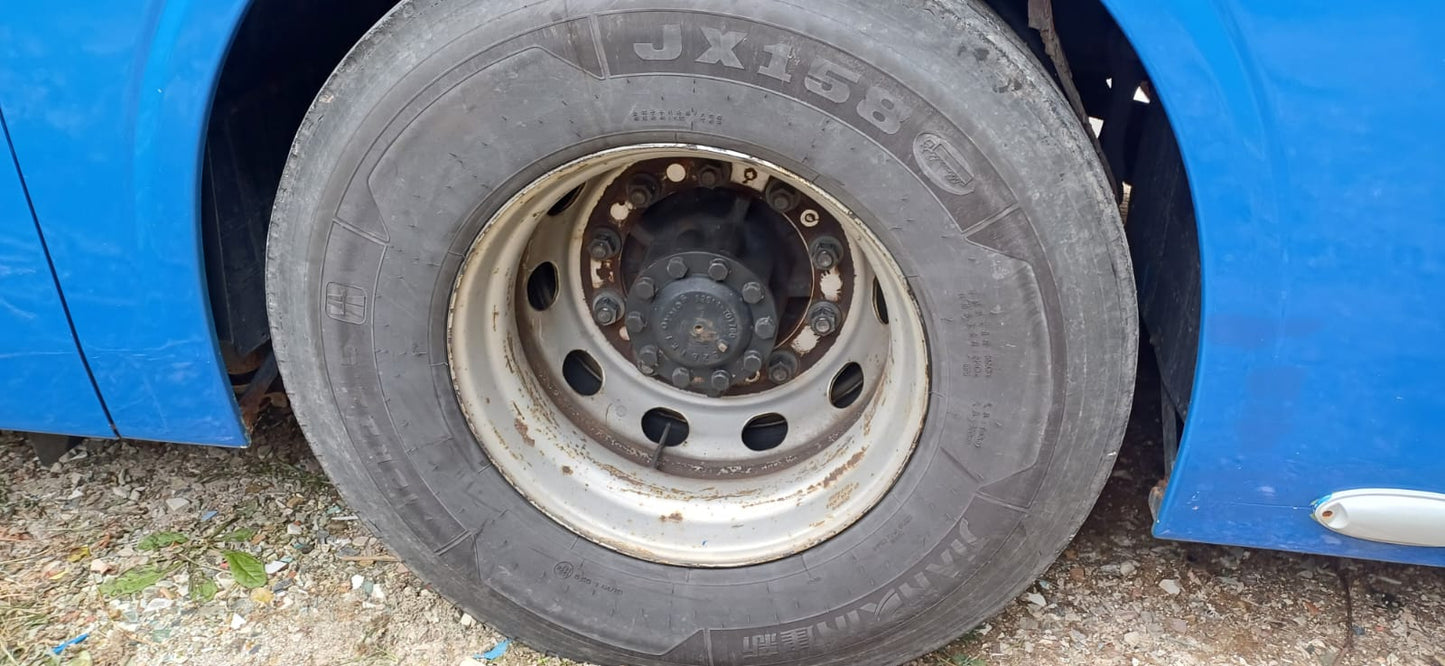 2014 Hyundai Universe