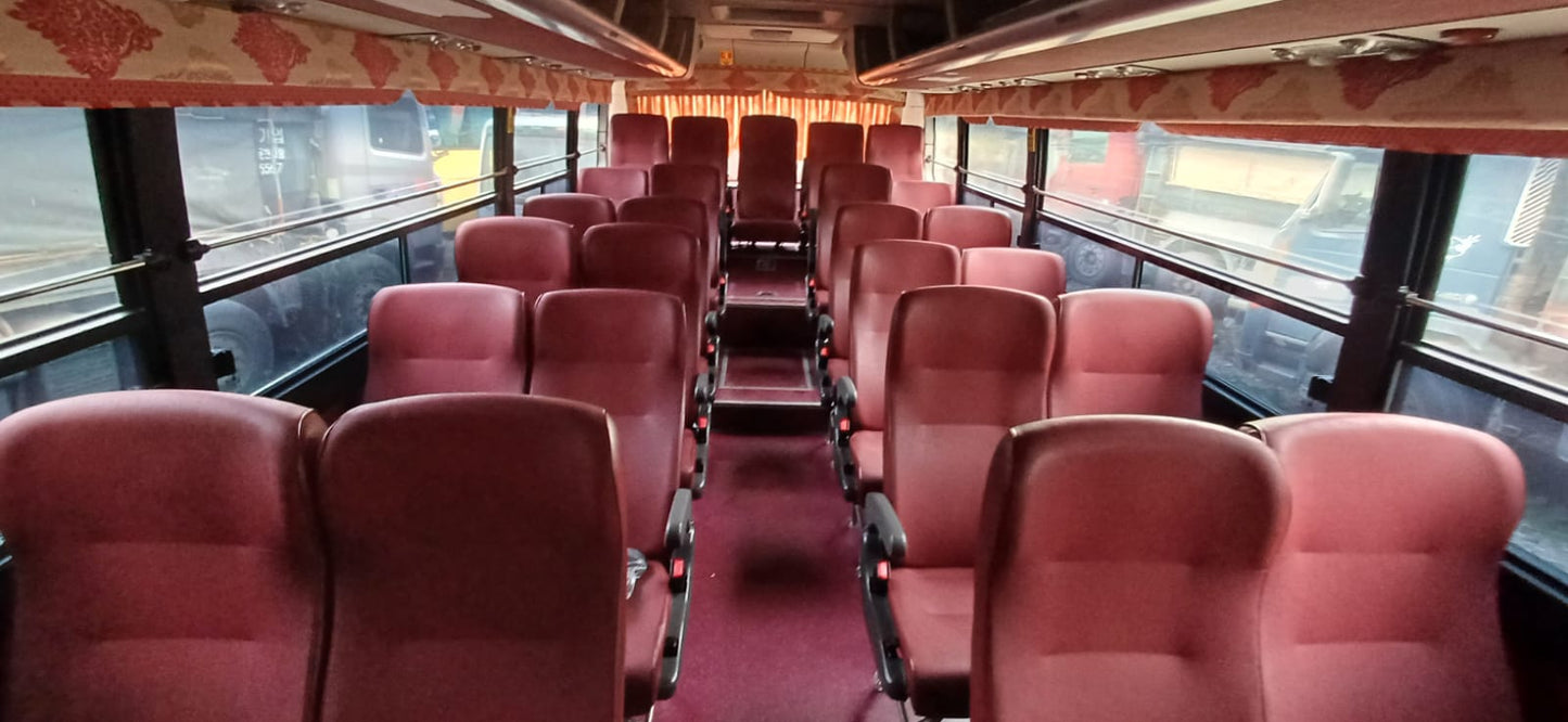 2014 Hyundai Universe