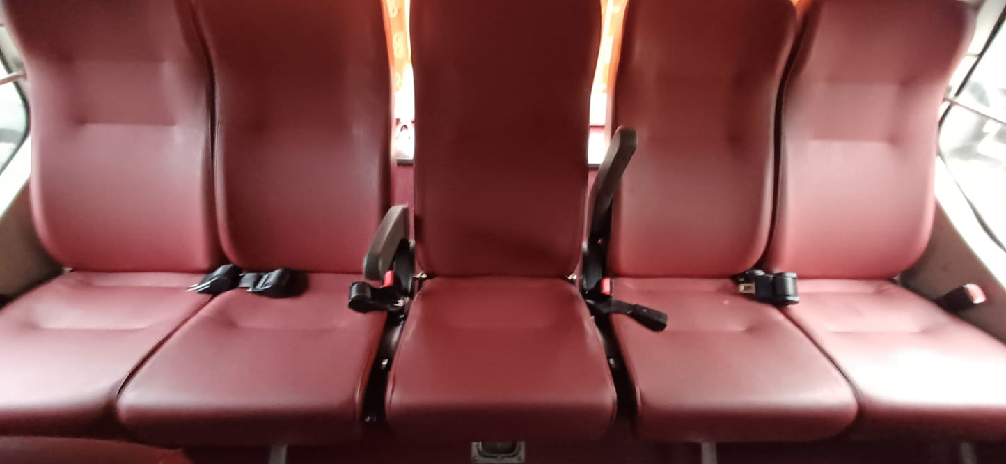 2014 Hyundai Universe