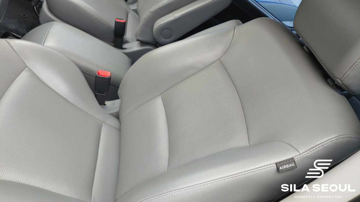 2019 Hyundai The New Grand Starex Wagon 11-seater Smart - SILASEOUL